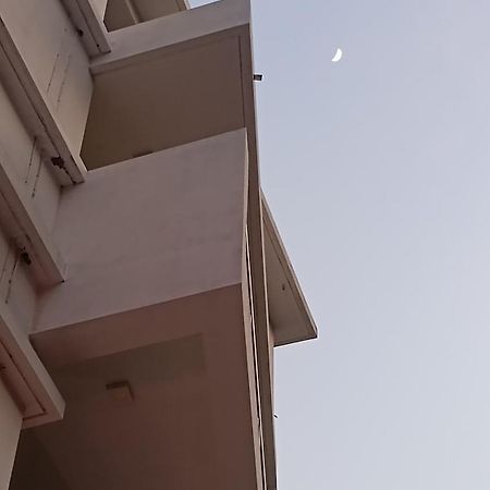 Bandekar Home Stay Mālvan エクステリア 写真