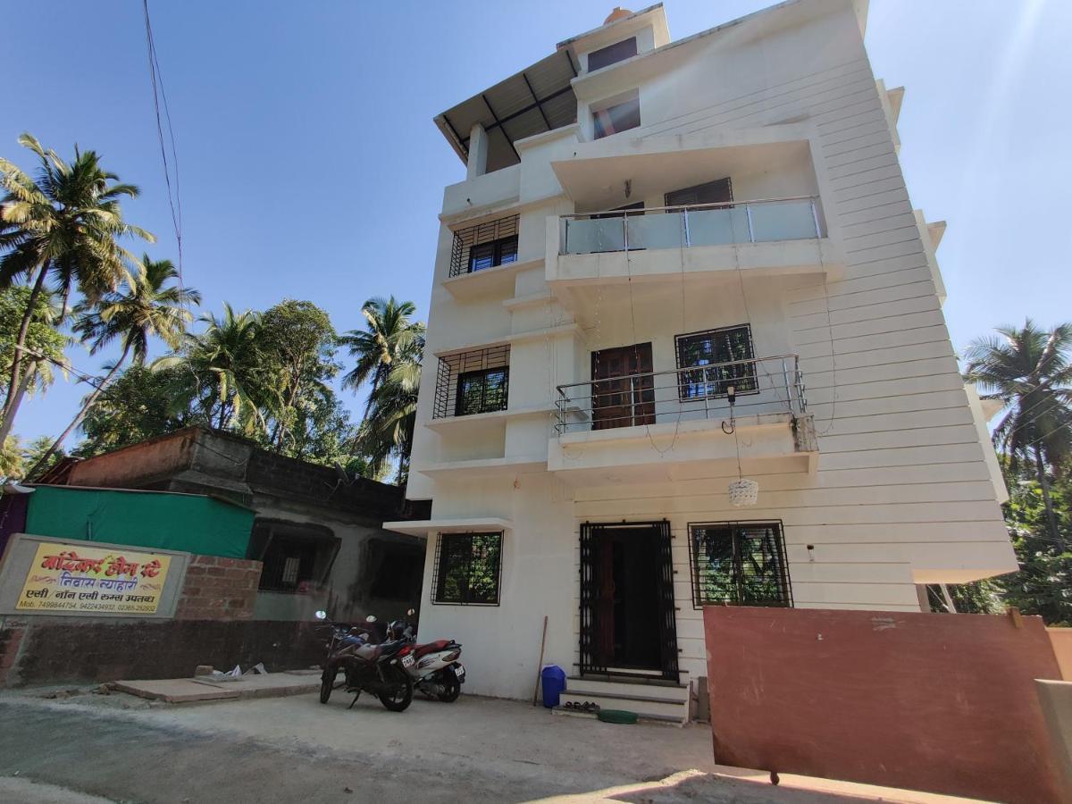 Bandekar Home Stay Mālvan エクステリア 写真